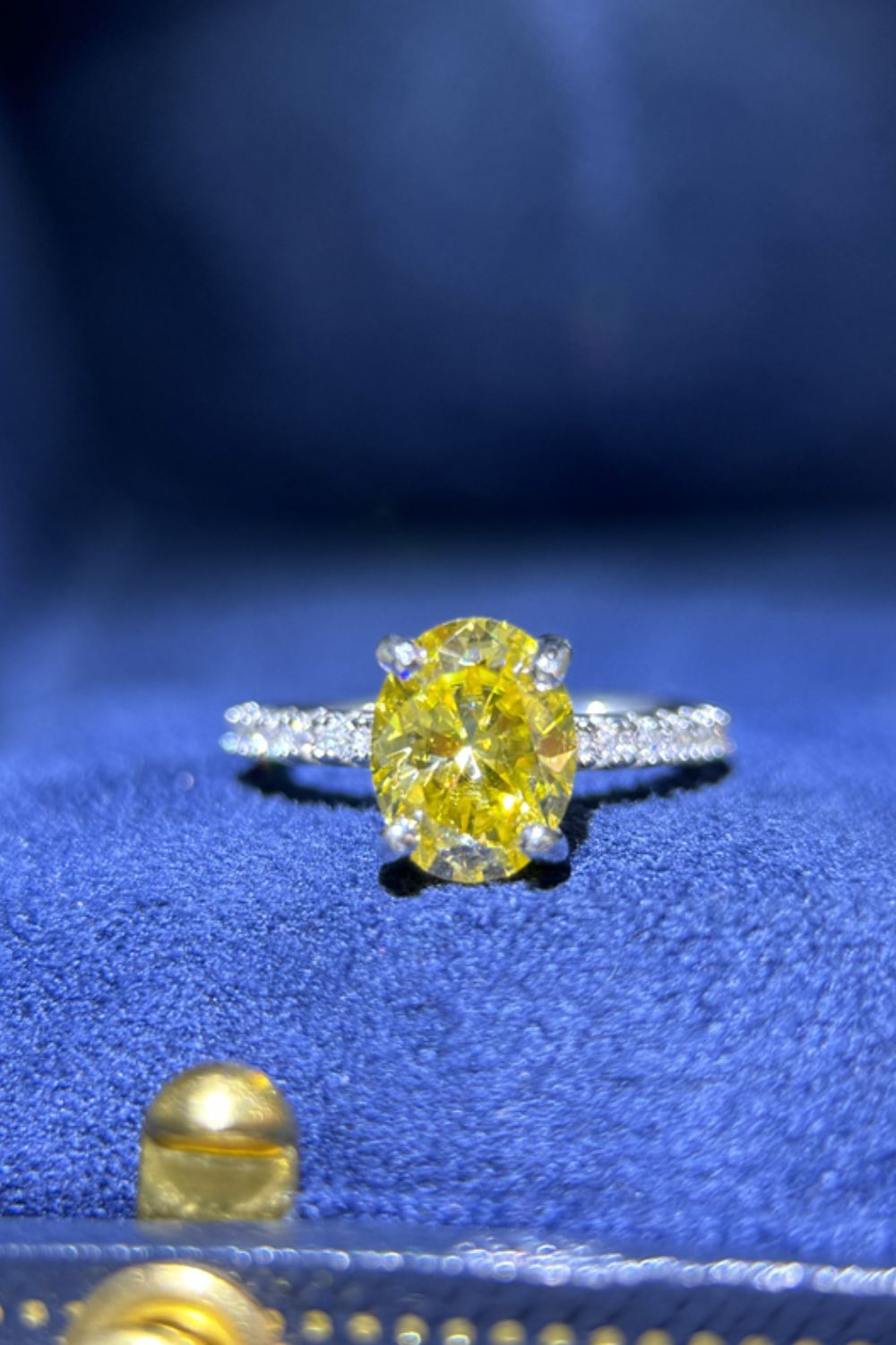 DCDI 2 Carat Yellow Moissanite 925S Ring