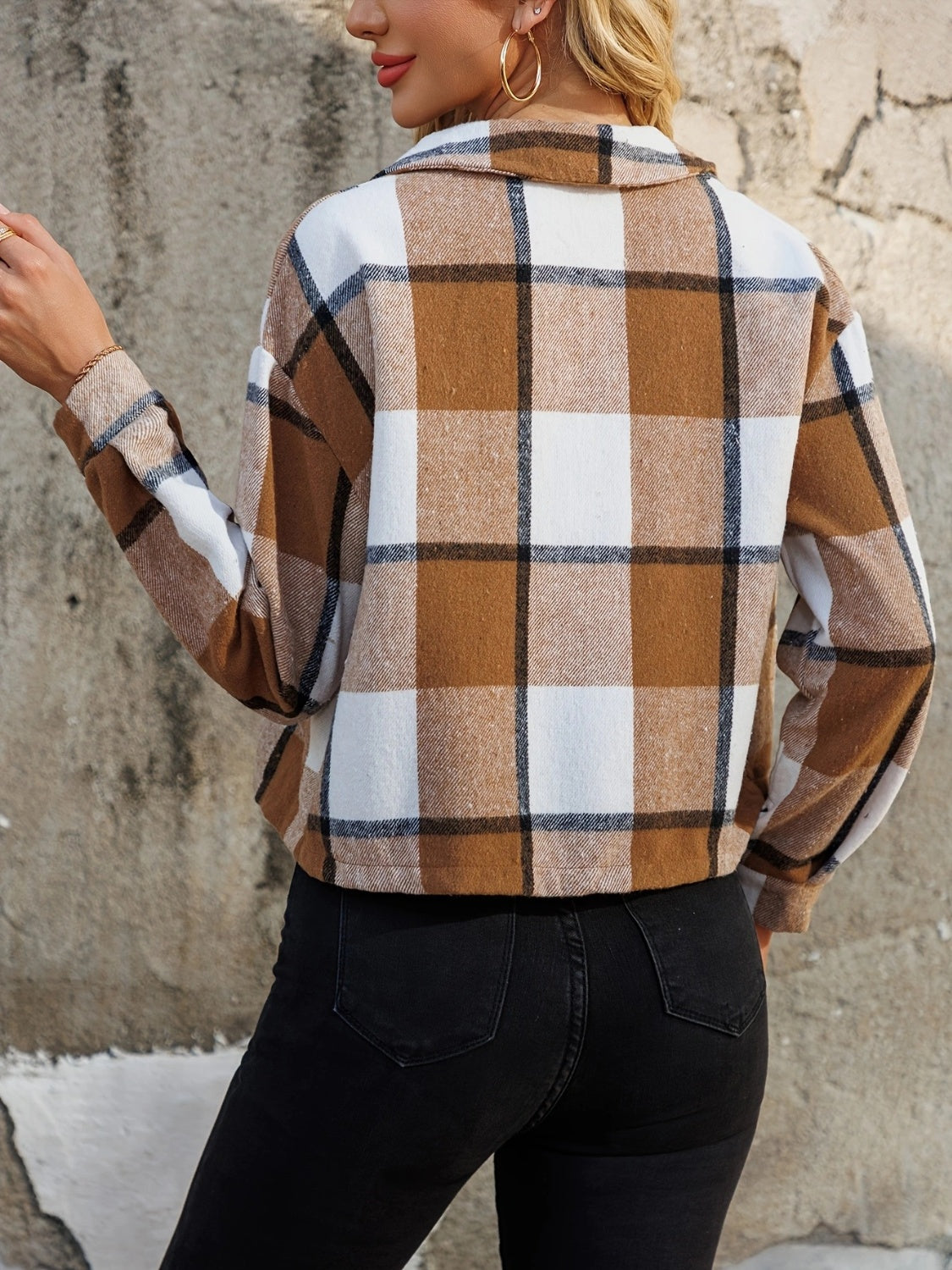 DS Designer 18-881 Plaid Collared Neck Cropped Jacket