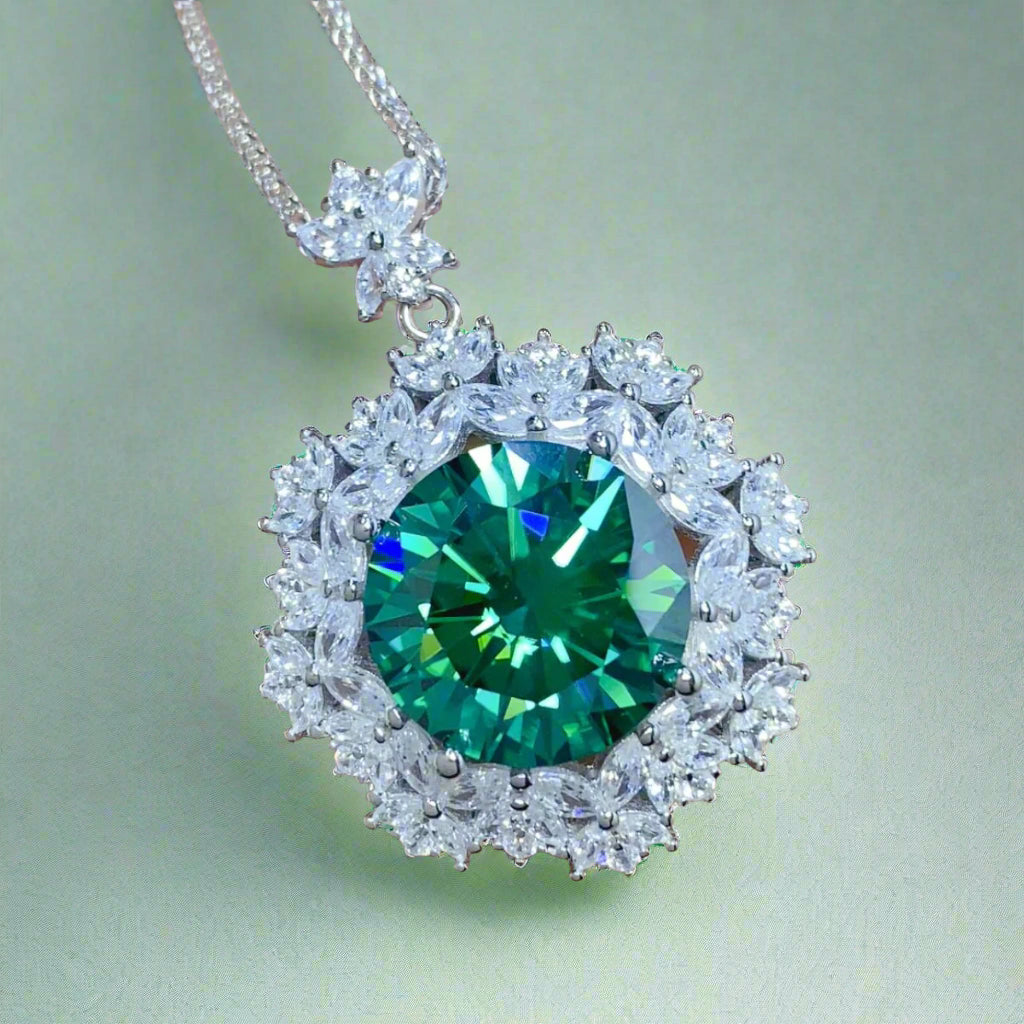 DCDI Venus 10 Carat Emerald Green Moissanite 925 Sterling Silver Pendant Necklace