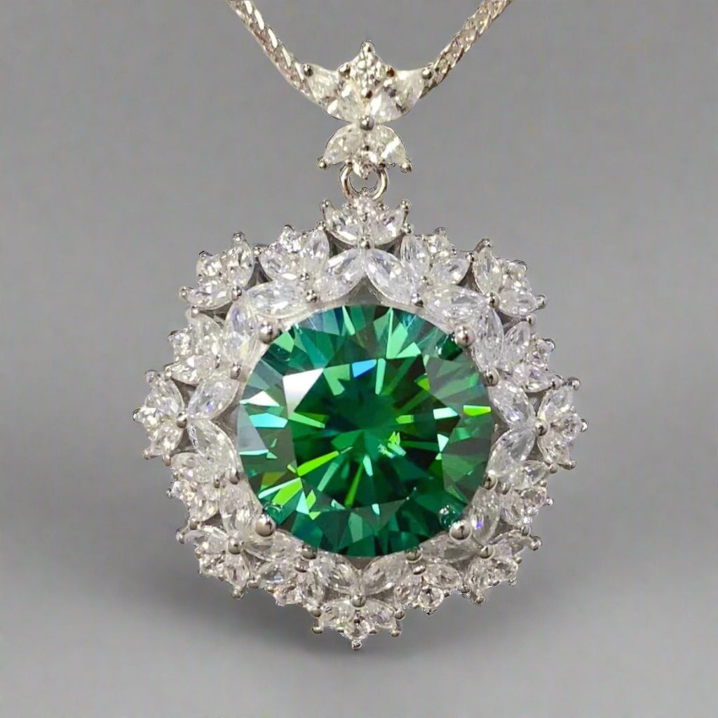 DCDI Venus 10 Carat Emerald Green Moissanite 925 Sterling Silver Pendant Necklace