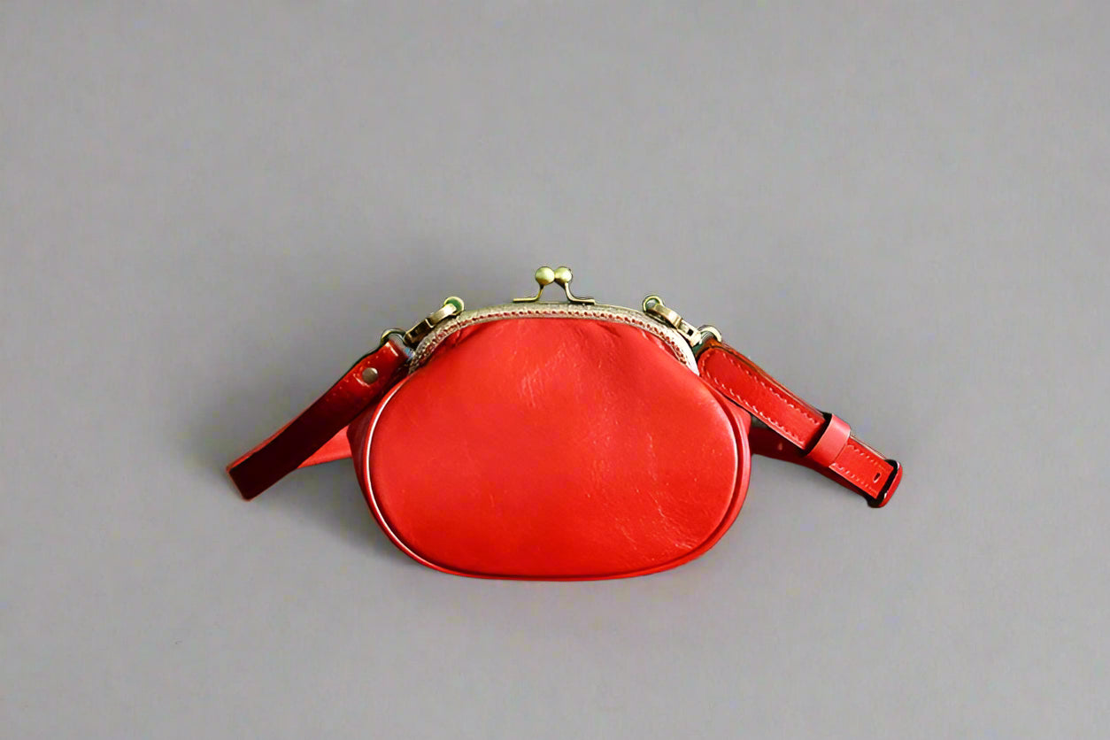 DS Designer Priceless Mini Messenger Handbag