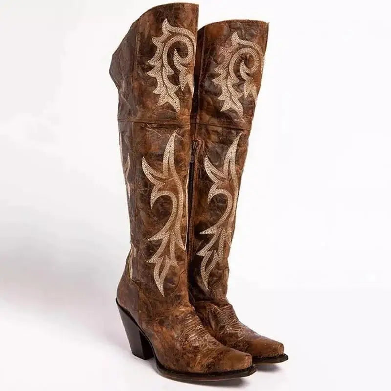 DS Western Diva Embroidered Cowboy Boots
