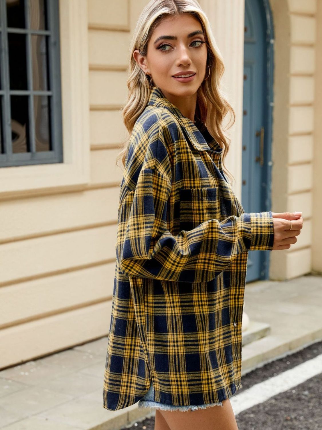 DS Designer 21-12 Plaid Collared Neck Long Sleeve Shirt