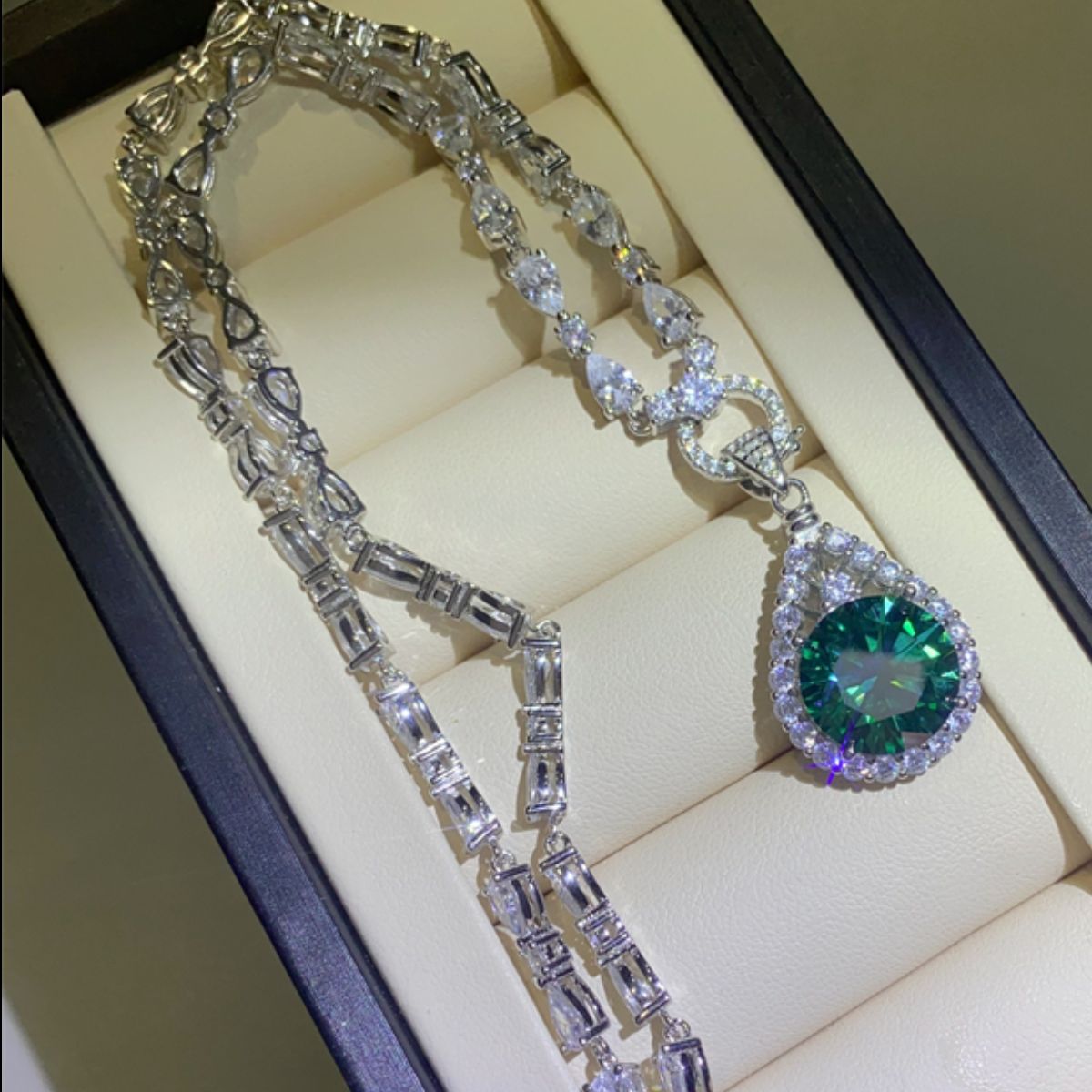 DCDI 10 Carat Emerald Green Moissanite 925 Sterling Silver Dreamcatcher Necklace