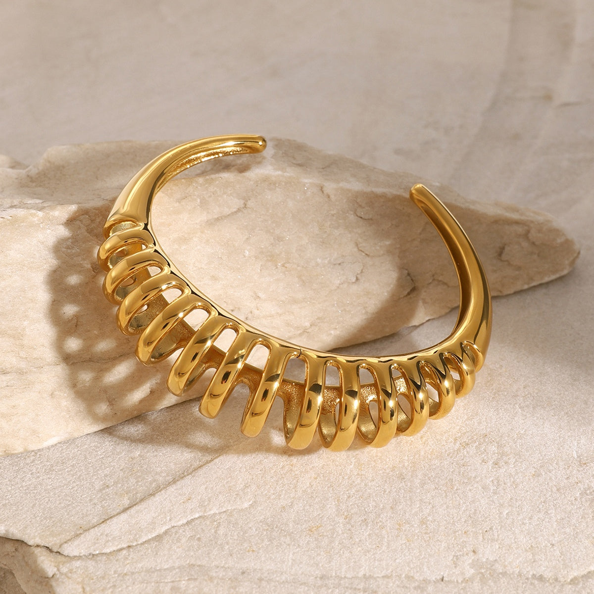 DCDI Arched 18K Gold-Plated Stainless Steel Cutout Bracelet