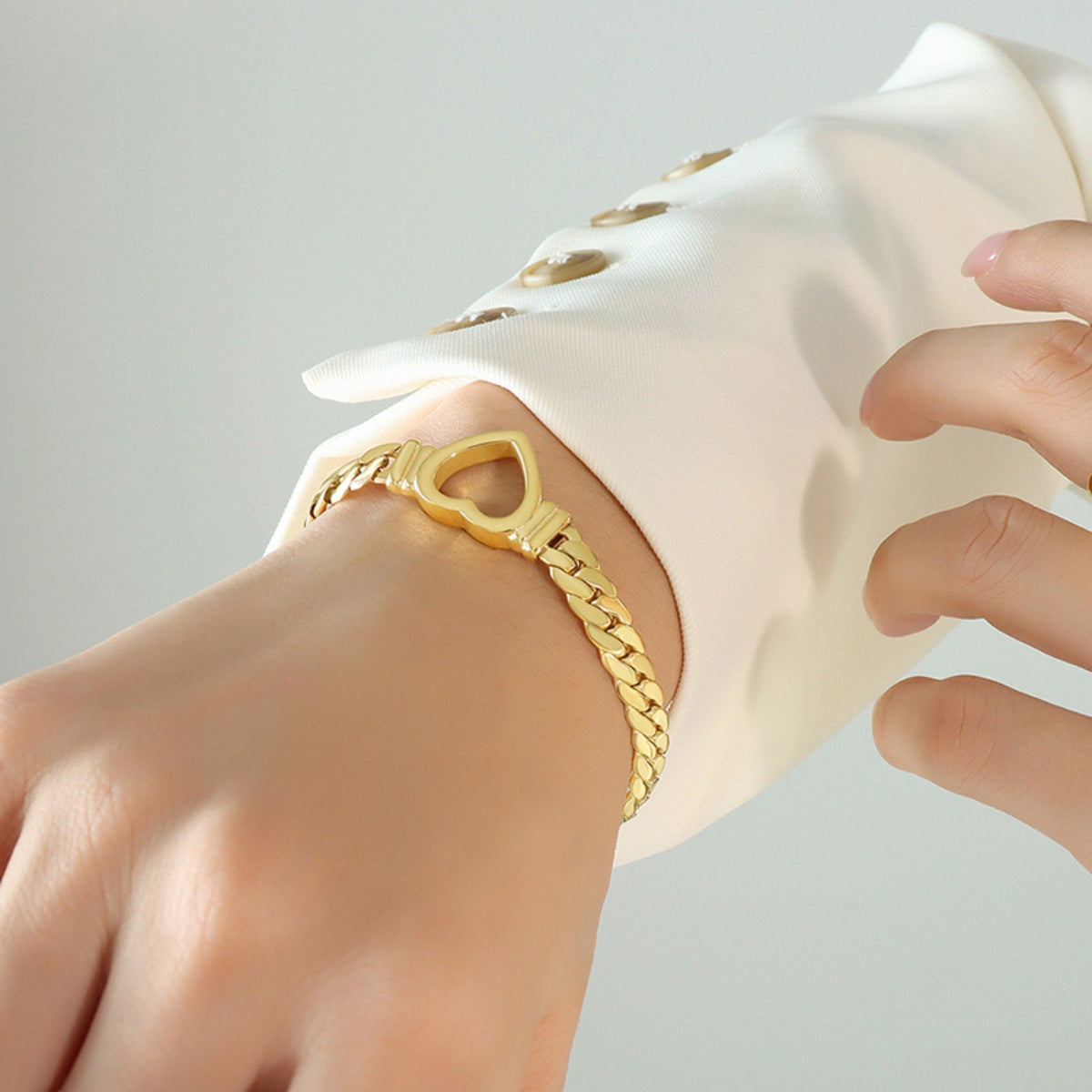DCDI Titanium Steel Cutout Heart Bracelet