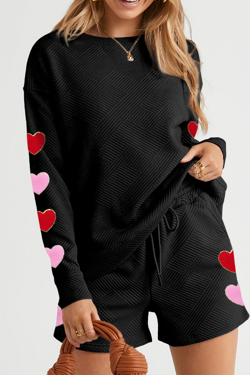 DS Simply Diva Heart Texture Round Neck Top and Drawstring Shorts Set
