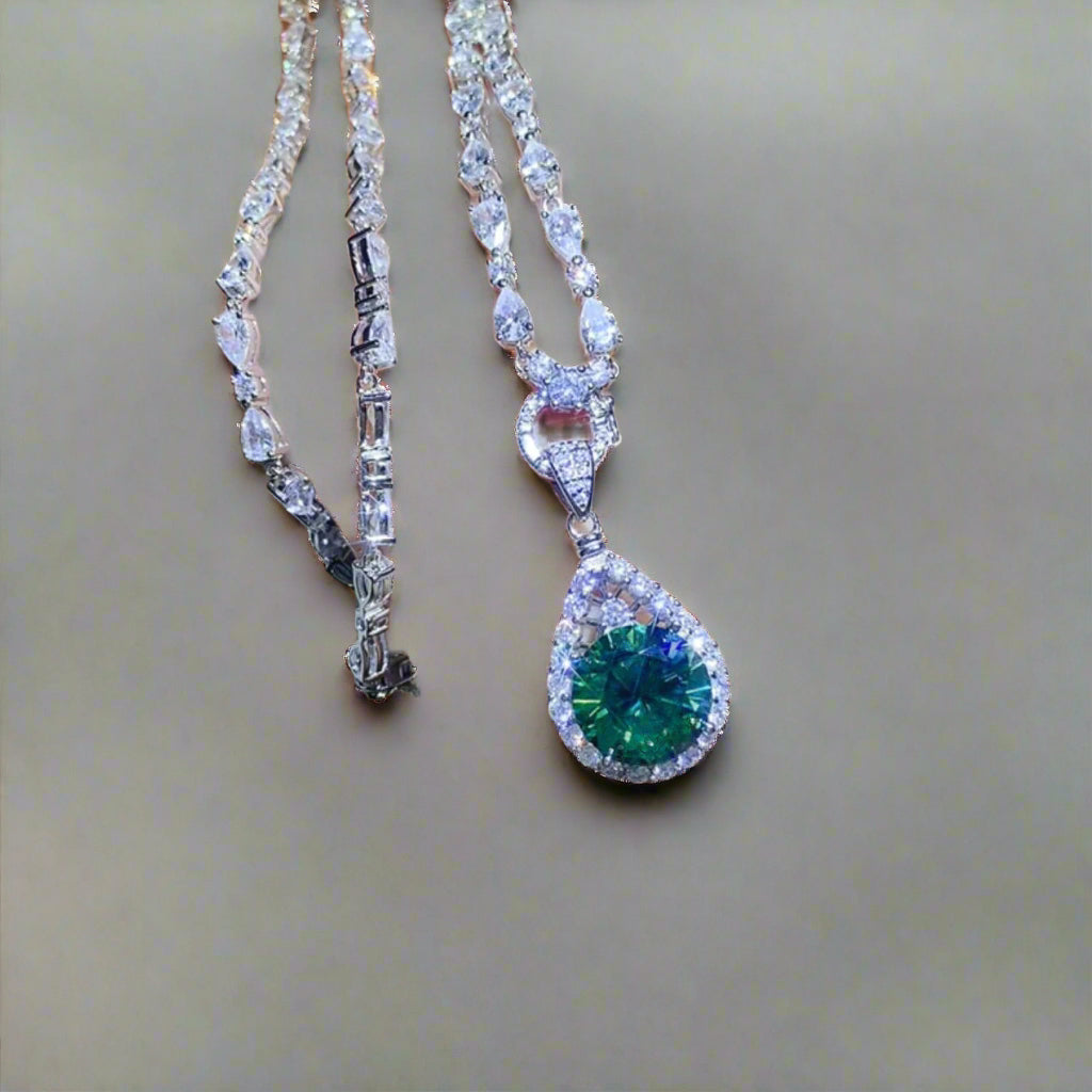 DCDI 10 Carat Emerald Green Moissanite 925 Sterling Silver Dreamcatcher Necklace